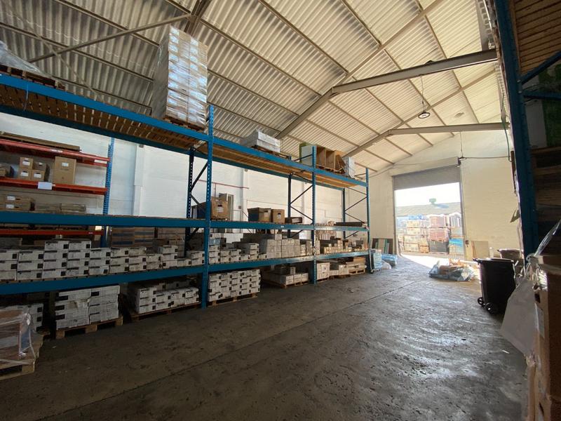 To Let commercial Property for Rent in Paarden Eiland Western Cape